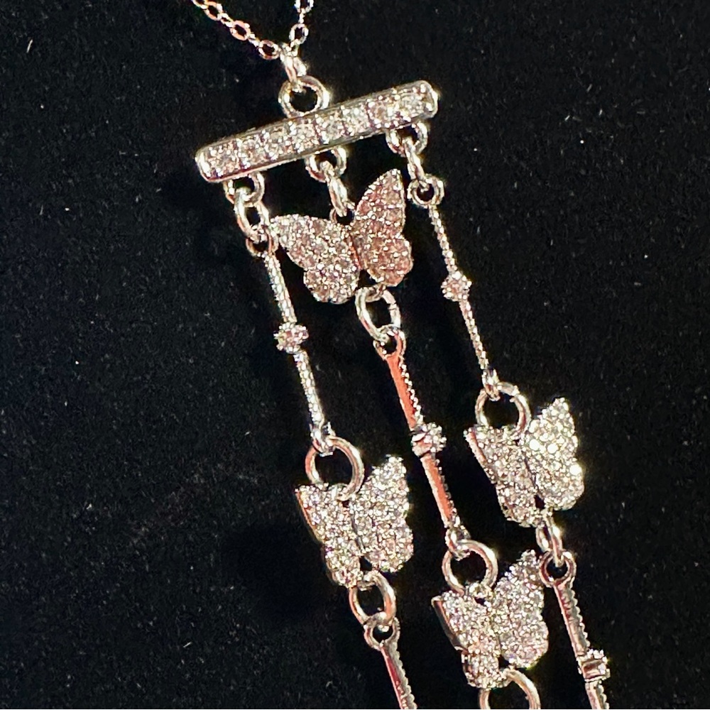 NEW 925 Sterling Silver Sparkling Pavé Butterfly ‘Mariposa’ Pendant Necklace - Picture 5 of 16